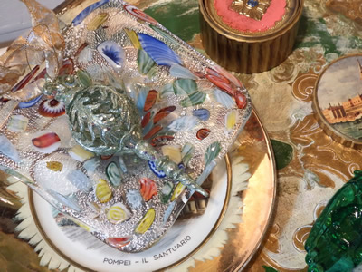Table setting with Italian tableware